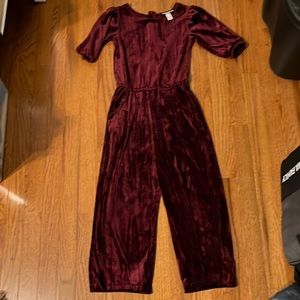 Cat and Jack Girls velvet pantsuit/romper